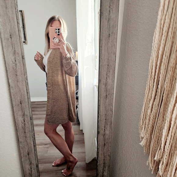 Neutral Marled Long Sleeve Drop Shoulder Button Down Midi Cardigan Small - Picture 6 of 10